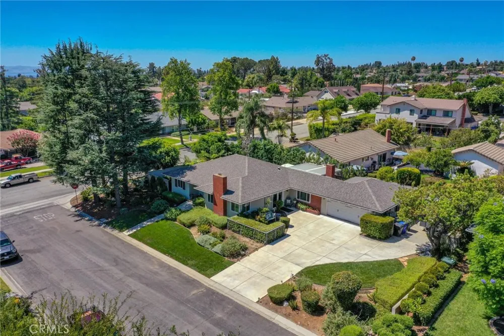 2305 Orange Drive W Upland, CA 91784