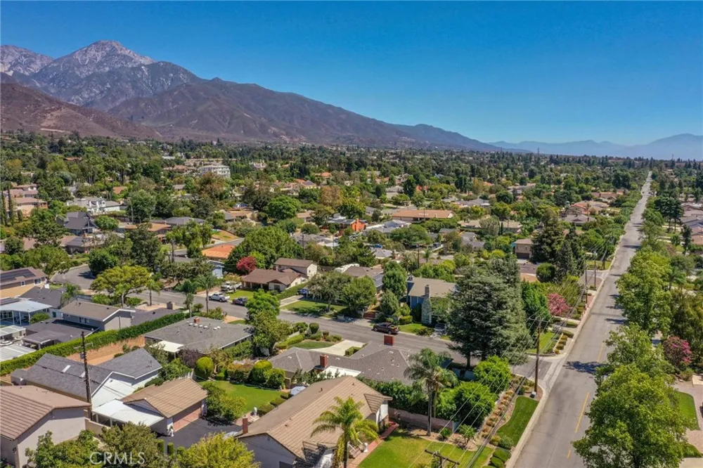 2305 Orange Drive W Upland, CA 91784
