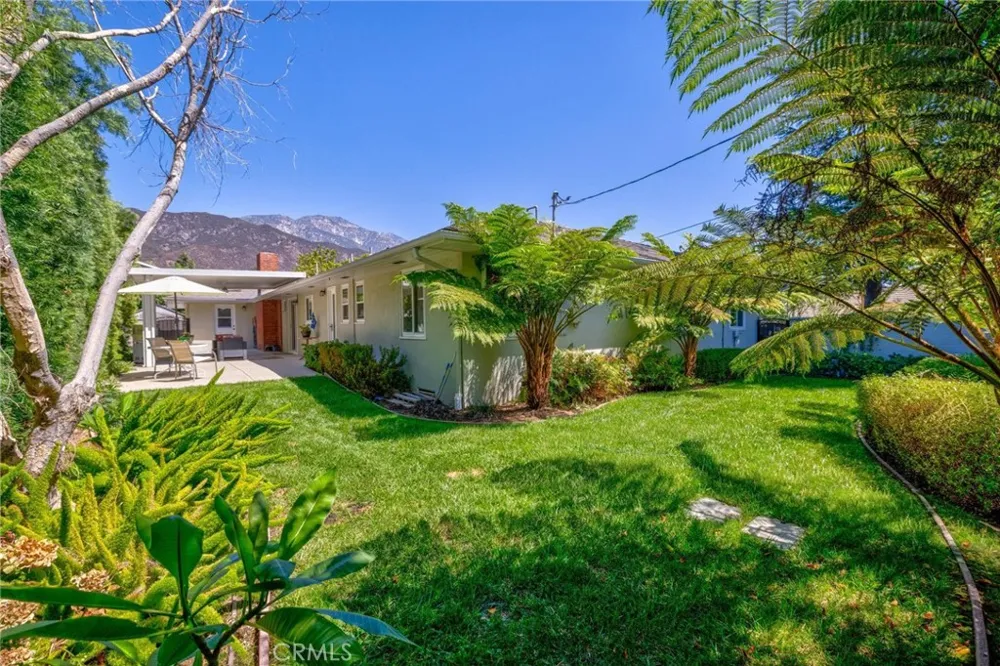 2305 Orange Drive W Upland, CA 91784