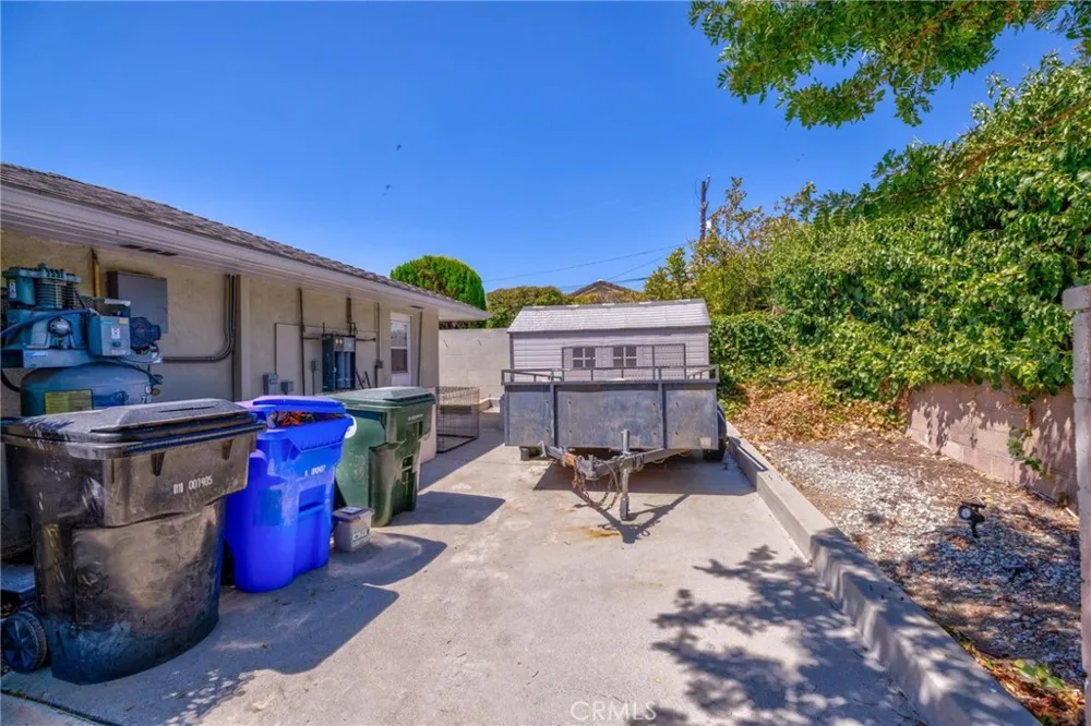 2305 Orange Drive W Upland, CA 91784