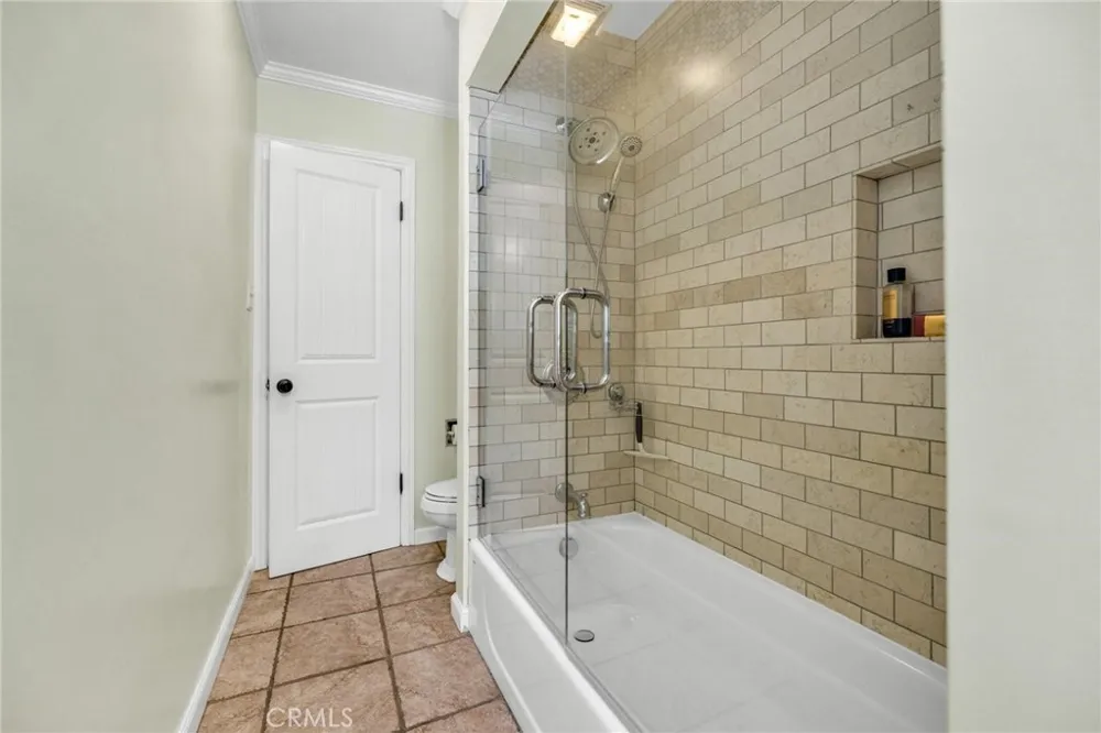 2305 Orange Drive W Upland, CA 91784