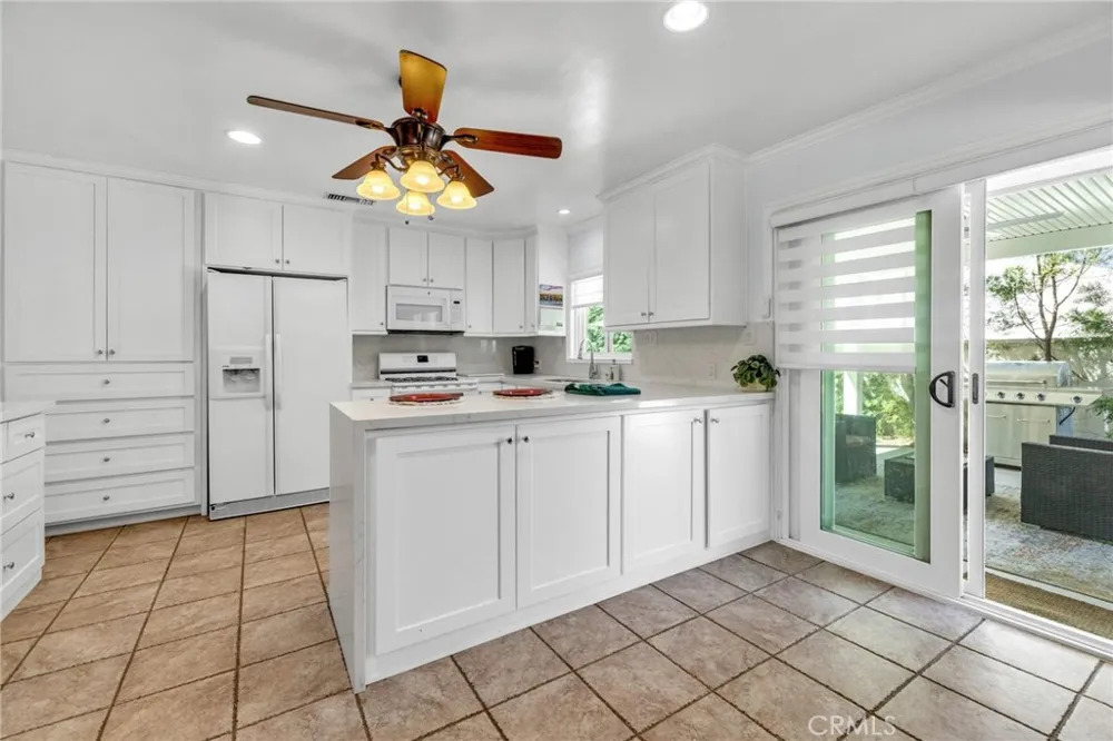 2305 Orange Drive W Upland, CA 91784