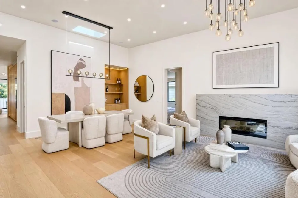 979 Lawrence Lane Palo Alto, CA 94303