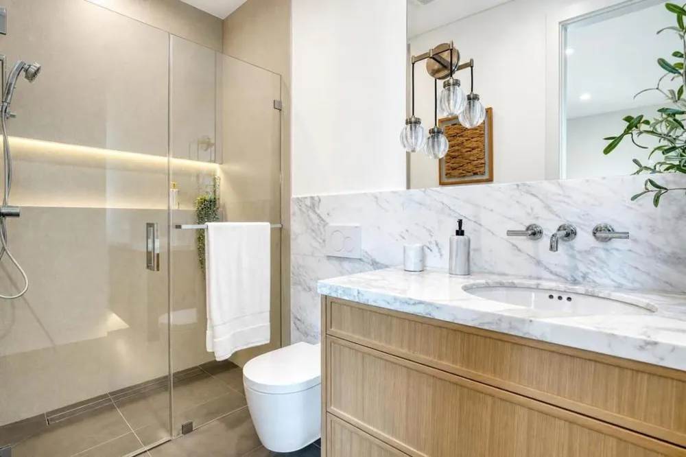979 Lawrence Lane Palo Alto, CA 94303