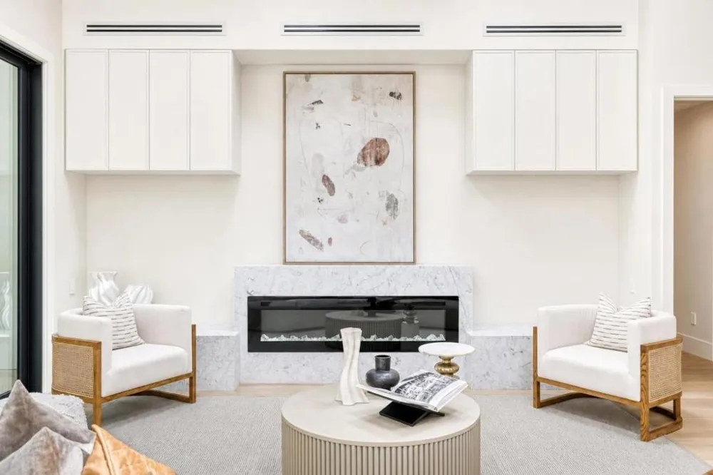 979 Lawrence Lane Palo Alto, CA 94303