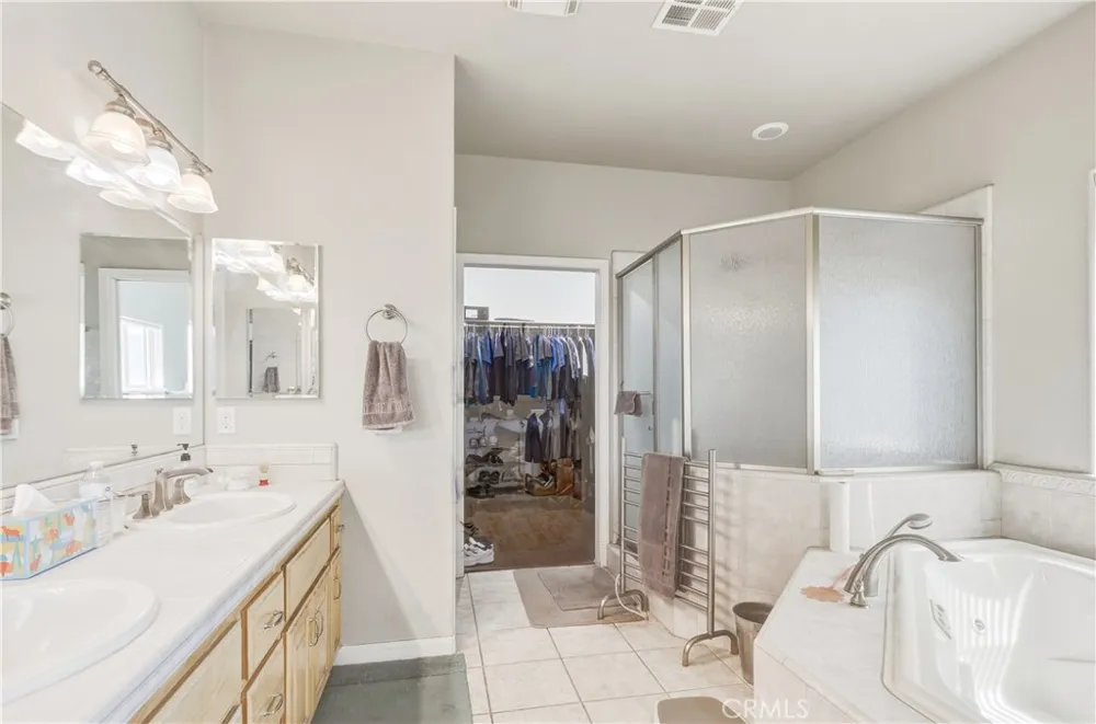24181 Martingale Tehachapi, CA 93561