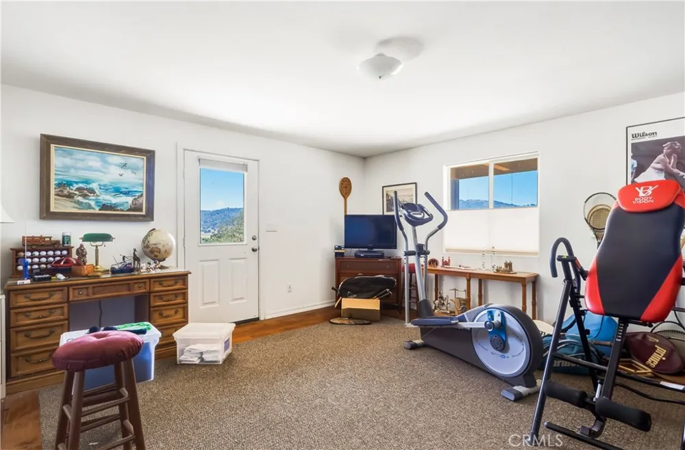 24181 Martingale Tehachapi, CA 93561