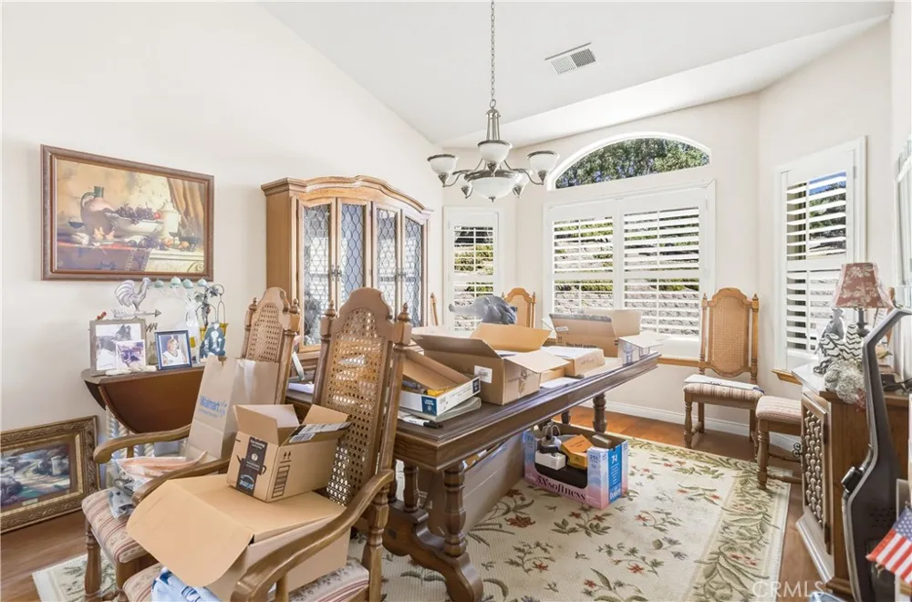 24181 Martingale Tehachapi, CA 93561