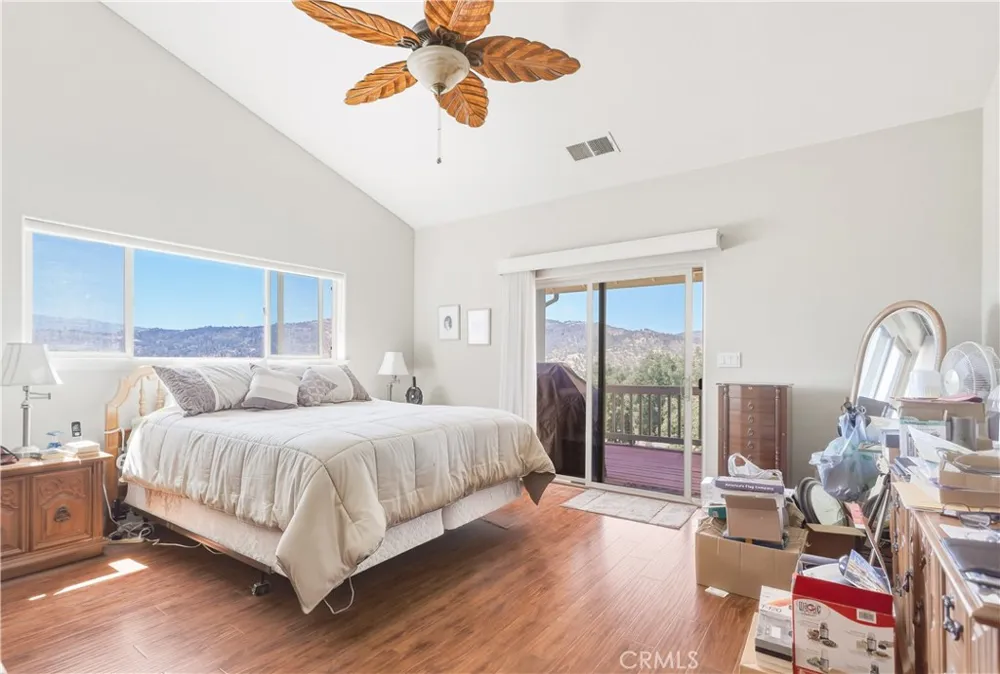 24181 Martingale Tehachapi, CA 93561