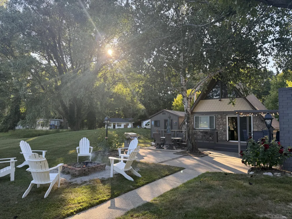 1864 24th Avenue Mears, MI 49436