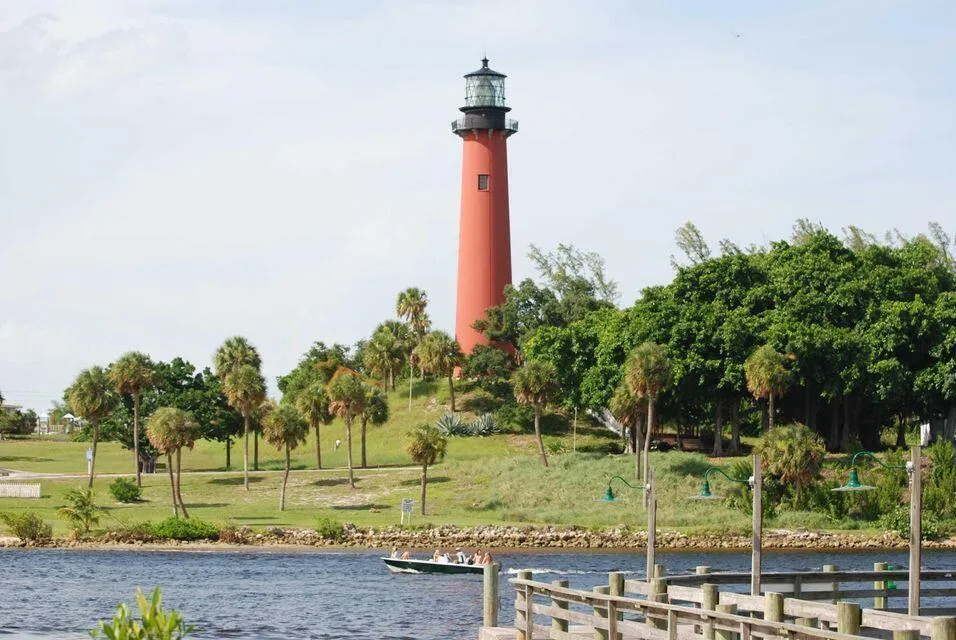 6872 Australian Street Jupiter, FL 33458