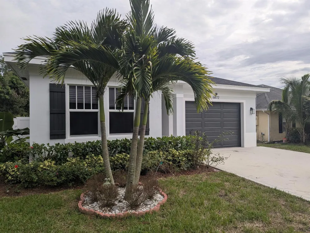6872 Australian Street Jupiter, FL 33458