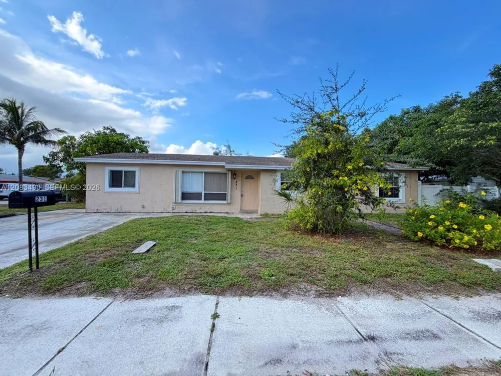 231 NW 4th St Deerfield Beach, FL 33441