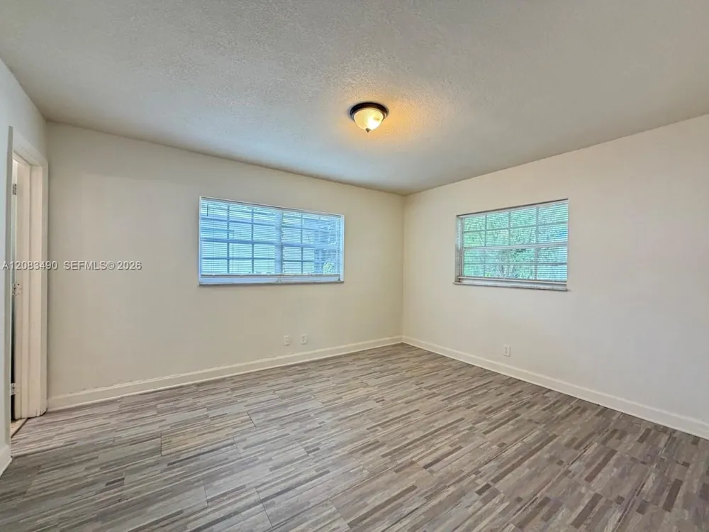 231 NW 4th St Deerfield Beach, FL 33441