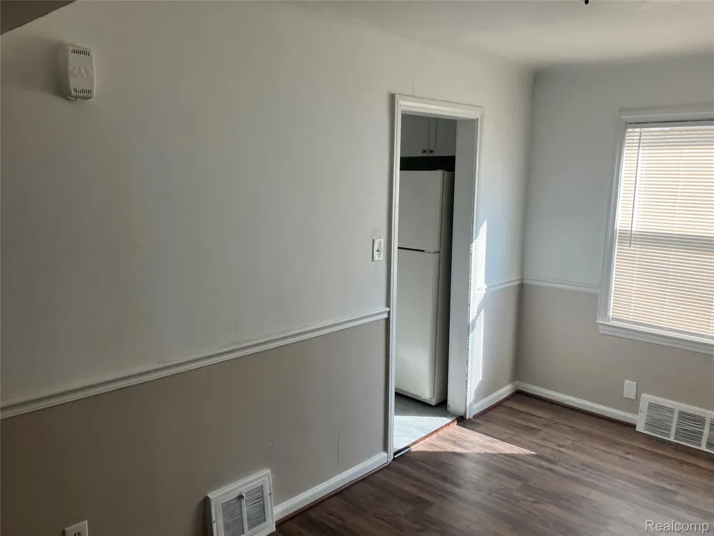 8560 Manor Street Detroit City, MI 48204