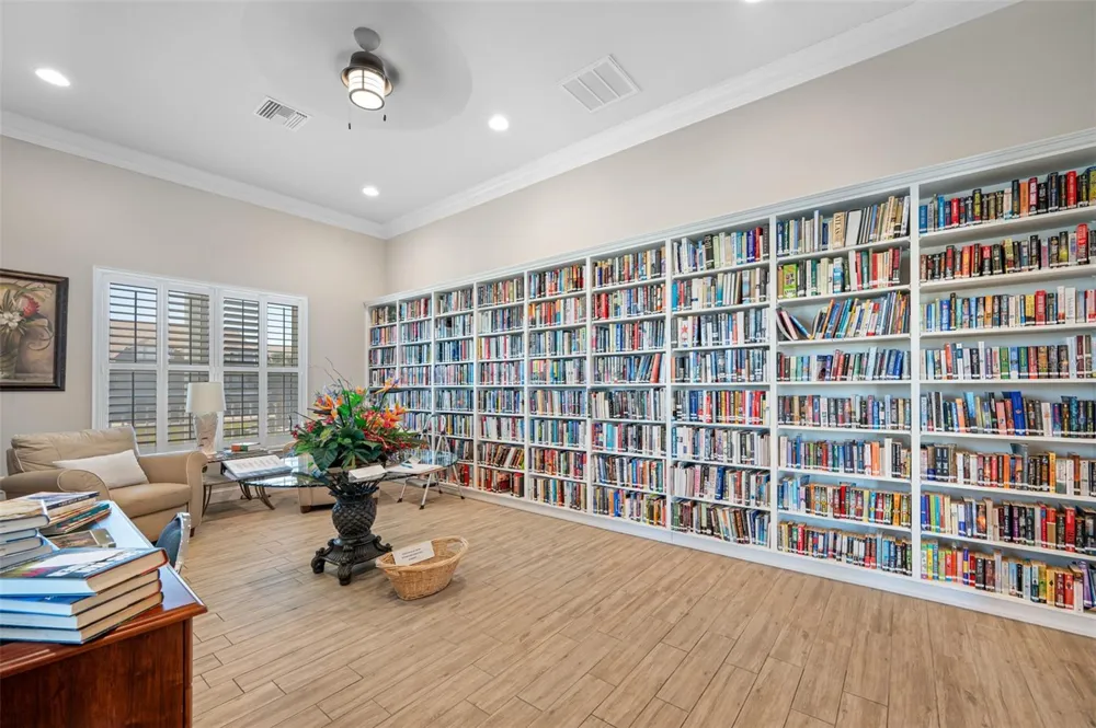 8251 BRENT STREET #912 Port Richey, FL 34668