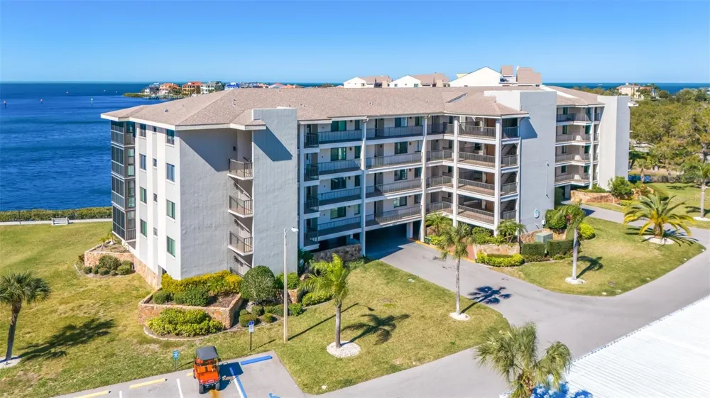 8251 BRENT STREET #912 Port Richey, FL 34668