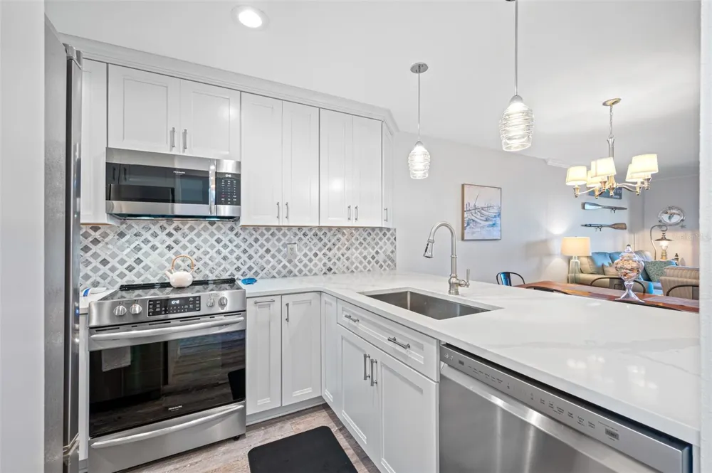 8251 BRENT STREET #912 Port Richey, FL 34668