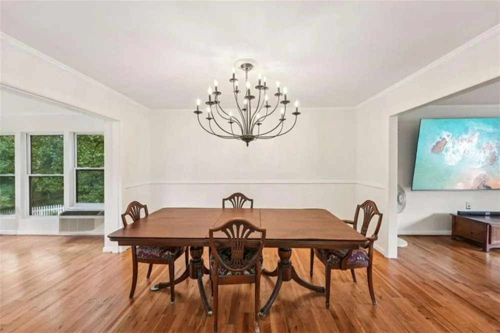 524 Golfview Dr Peachtree City, GA 30269