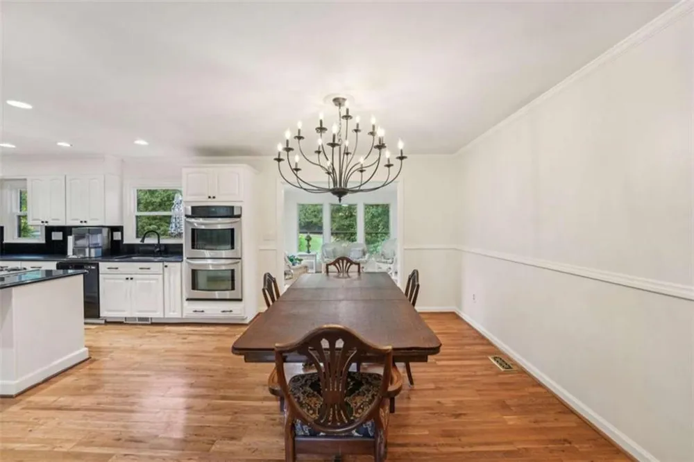 524 Golfview Dr Peachtree City, GA 30269