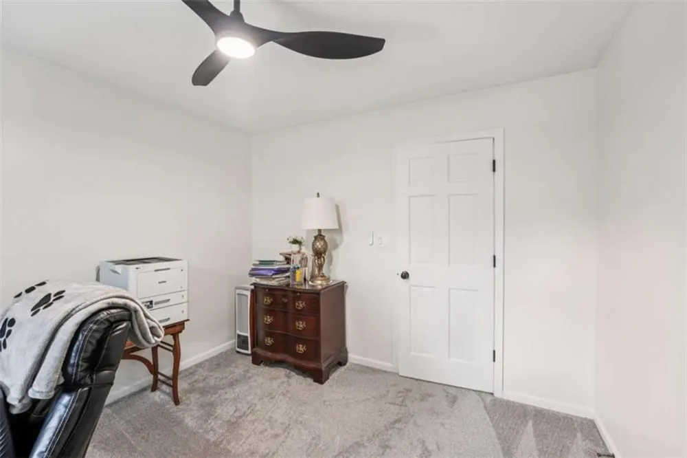 524 Golfview Dr Peachtree City, GA 30269