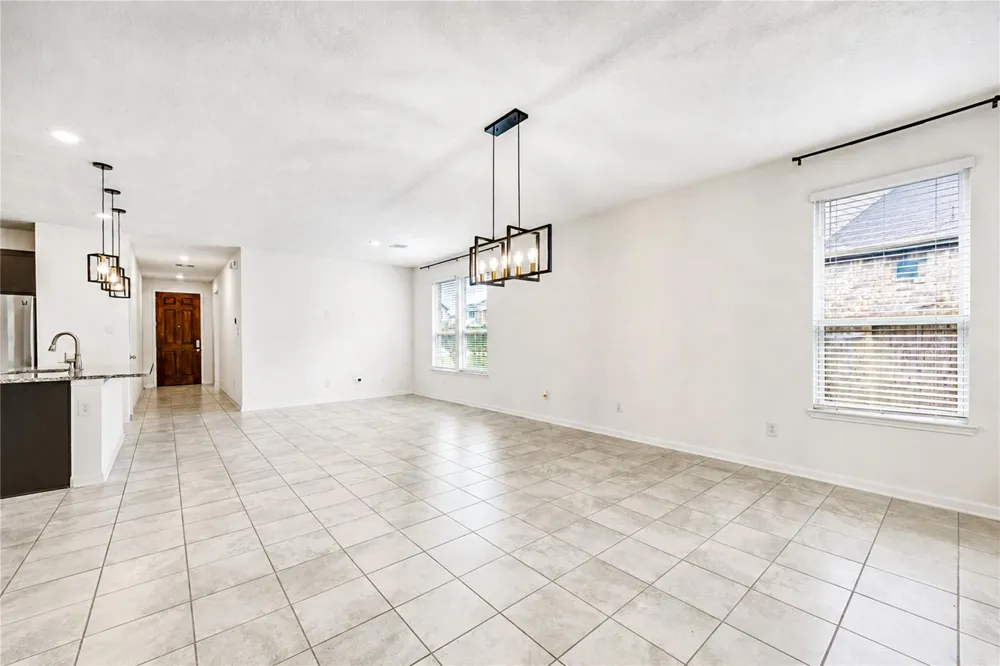 8605 Cimarron Mesa Lane Magnolia, TX 77354