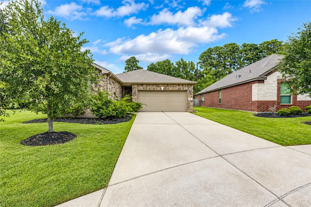 8605 Cimarron Mesa Lane Magnolia, TX 77354