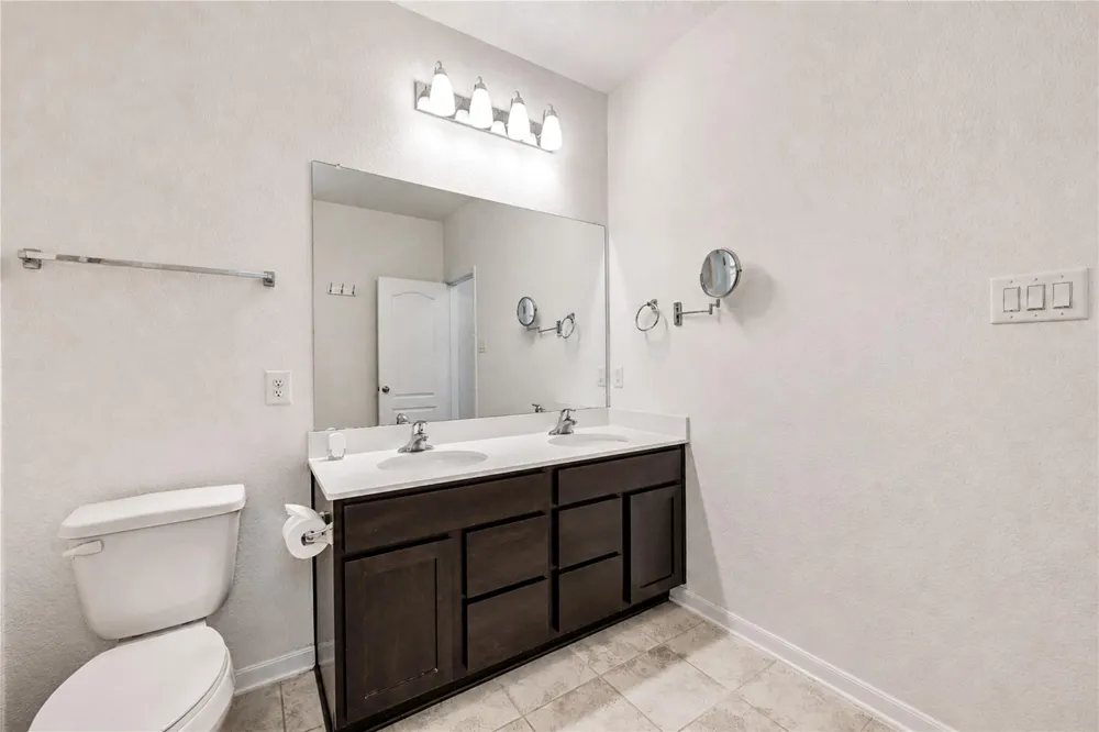 8605 Cimarron Mesa Lane Magnolia, TX 77354