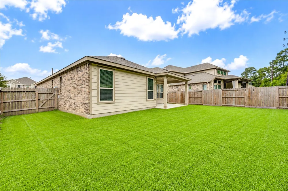 8605 Cimarron Mesa Lane Magnolia, TX 77354
