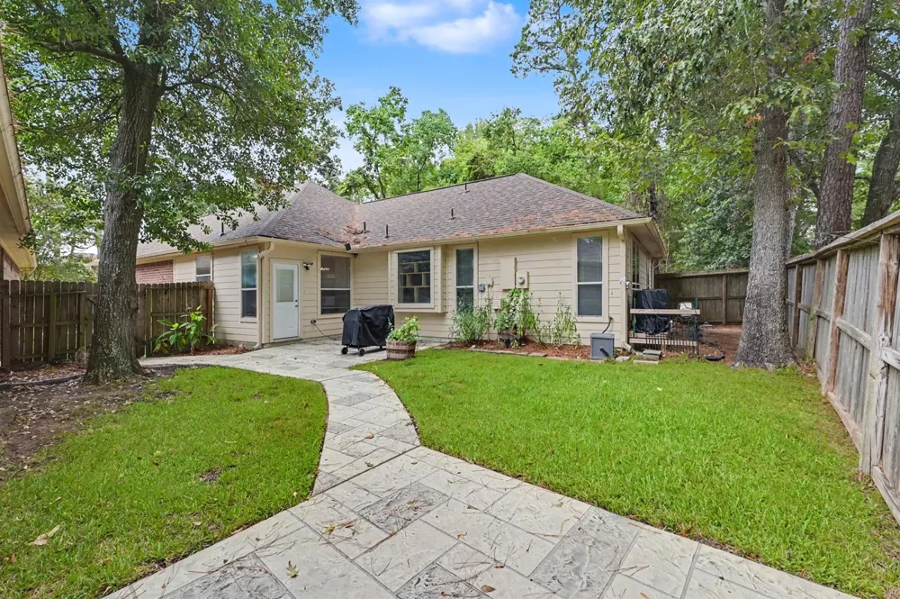 11318 Twain Drive Montgomery, TX 77356