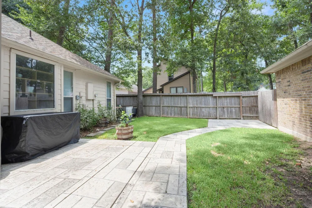 11318 Twain Drive Montgomery, TX 77356