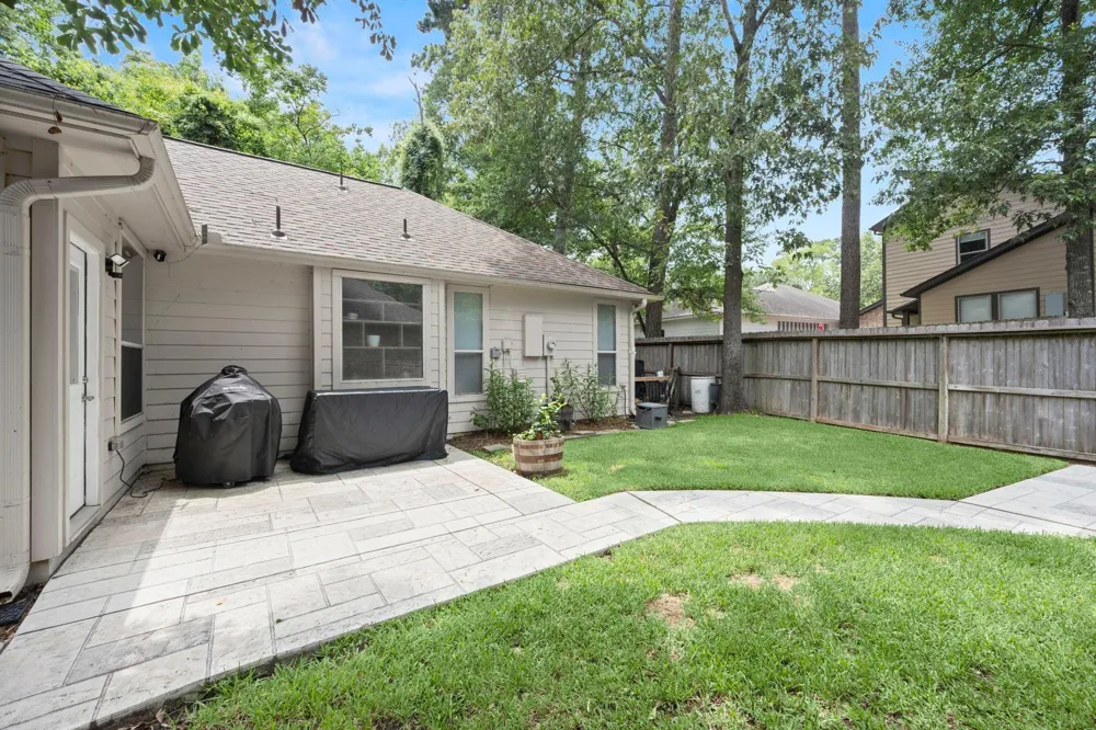 11318 Twain Drive Montgomery, TX 77356