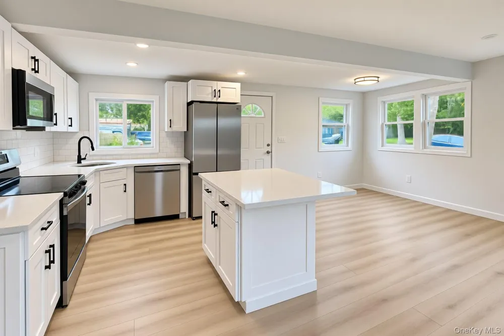 181 Cypress Drive Mastic Beach, NY 11951