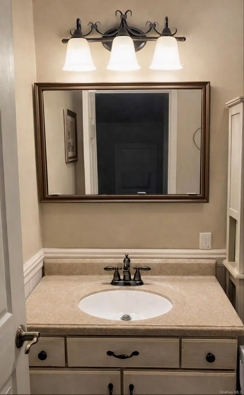 20 Laurel Avenue #60 East Islip, NY 11730