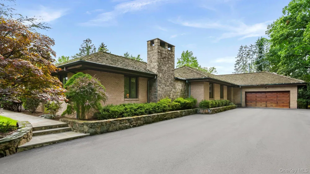 67 Woodlands Road Harrison, NY 10528