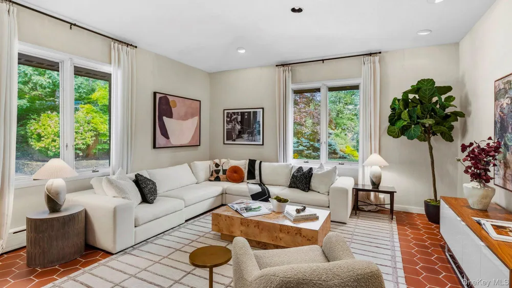 67 Woodlands Road Harrison, NY 10528