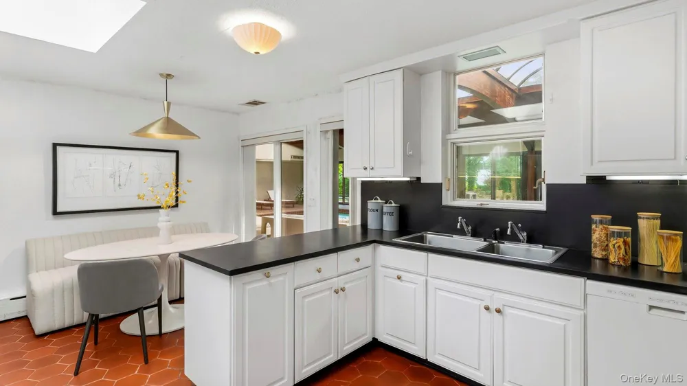 67 Woodlands Road Harrison, NY 10528
