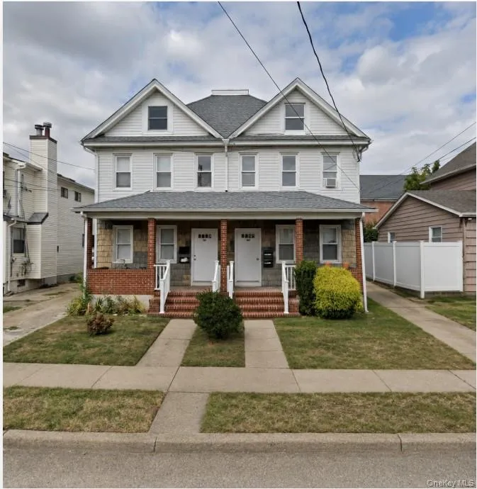 156 Cleveland Avenue #Studio Mineola, NY 11501