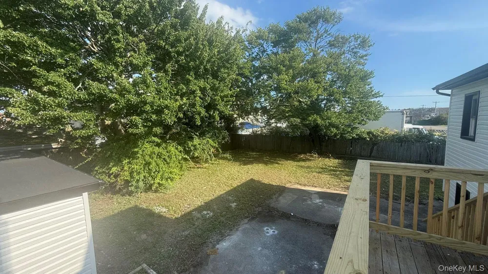 605 S Ocean Avenue Freeport, NY 11520