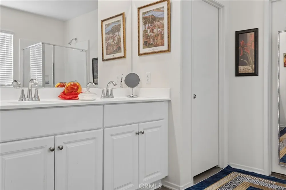 11553 Tatiana Adelanto, CA 92301