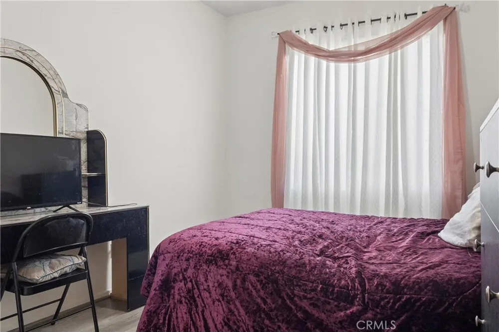 11553 Tatiana Adelanto, CA 92301