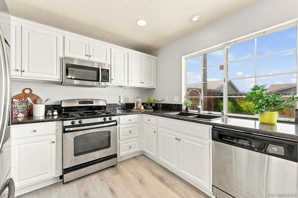 8908 Westmore Rd San Diego, CA 92126