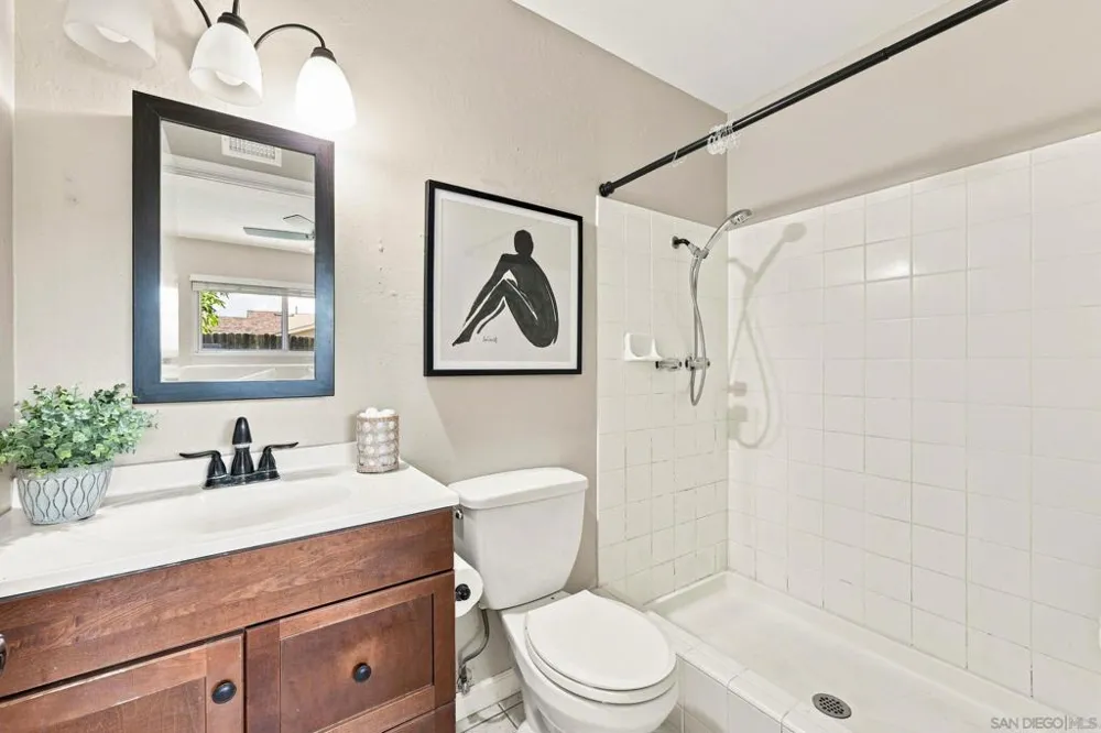 8908 Westmore Rd San Diego, CA 92126