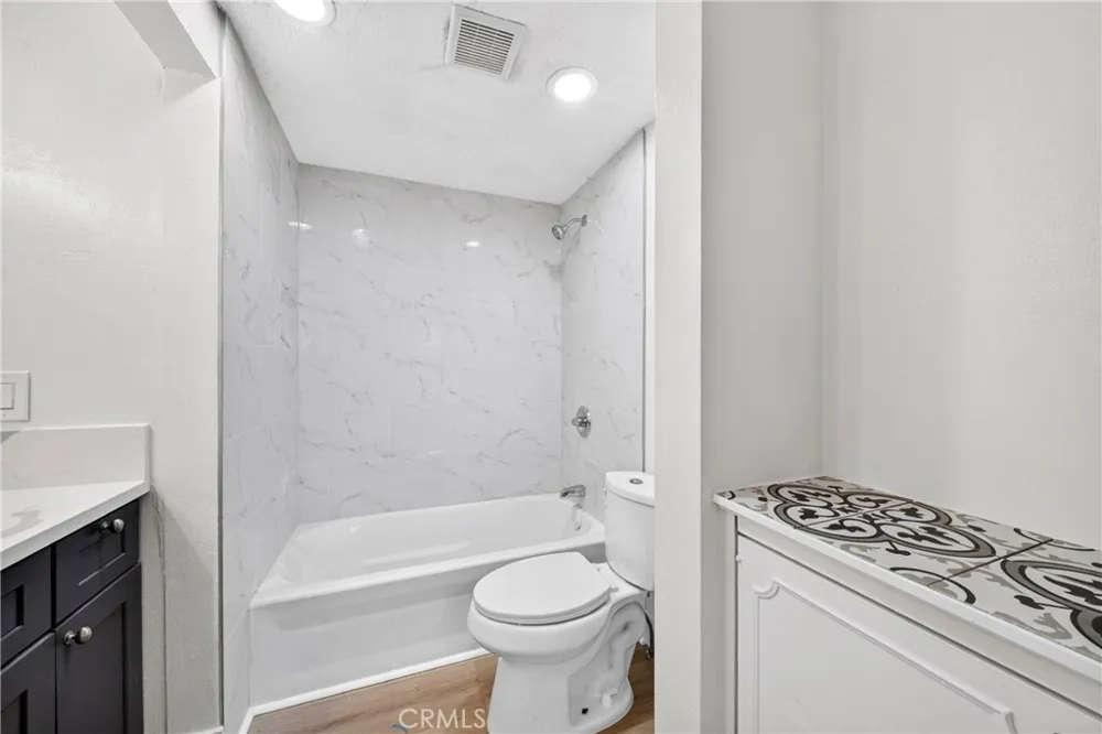 8321 Santa Margarita La Palma, CA 90623