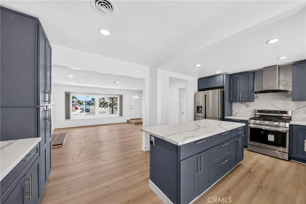 8321 Santa Margarita La Palma, CA 90623