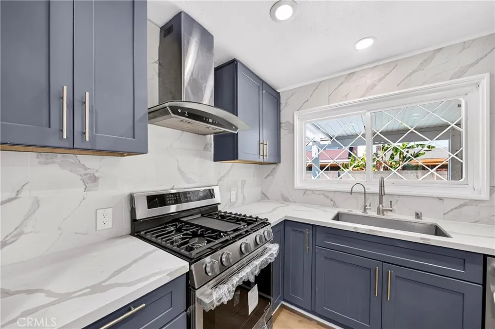 8321 Santa Margarita La Palma, CA 90623