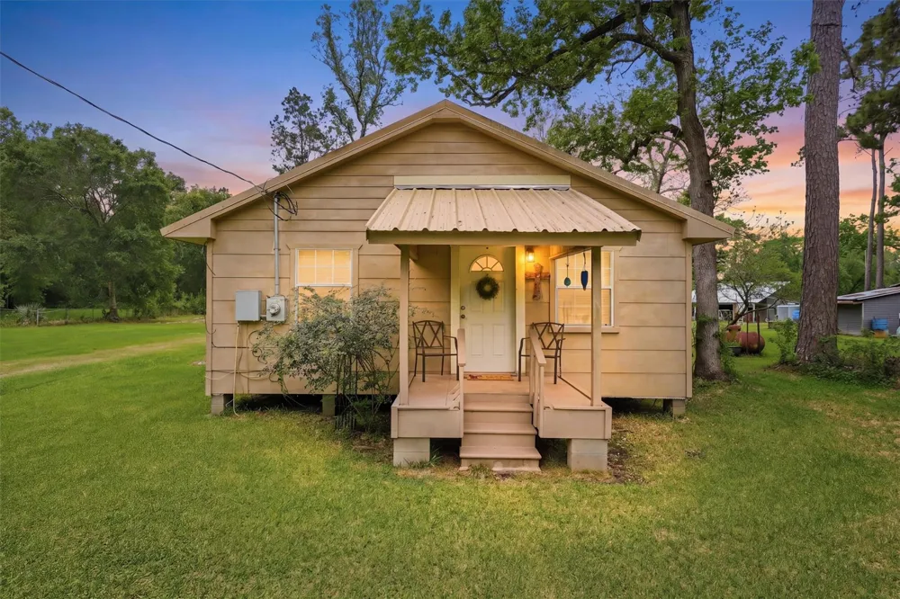 4618 Sherri Lane Crosby, TX 77532