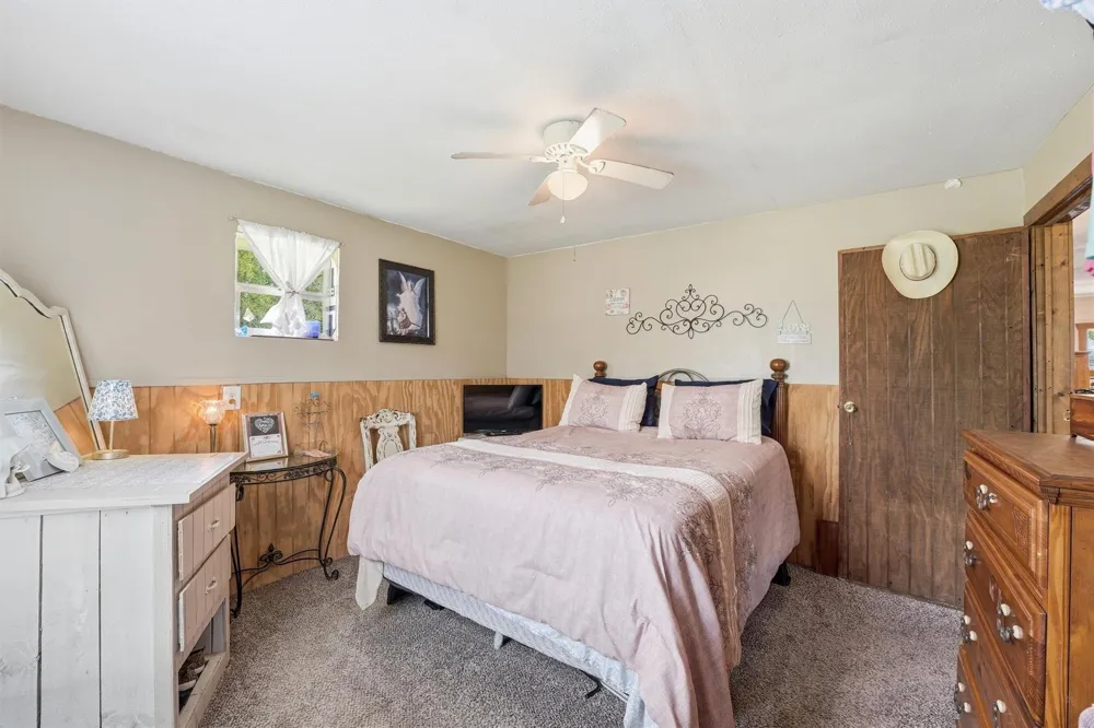 4618 Sherri Lane Crosby, TX 77532