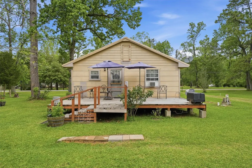 4618 Sherri Lane Crosby, TX 77532