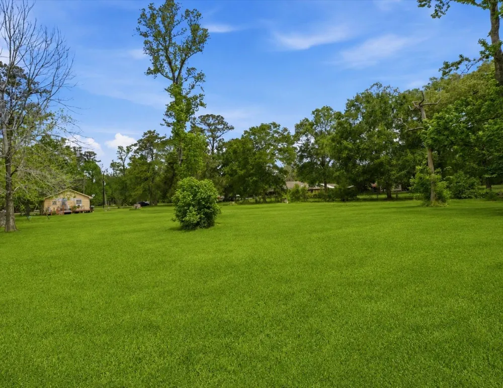 4618 Sherri Lane Crosby, TX 77532
